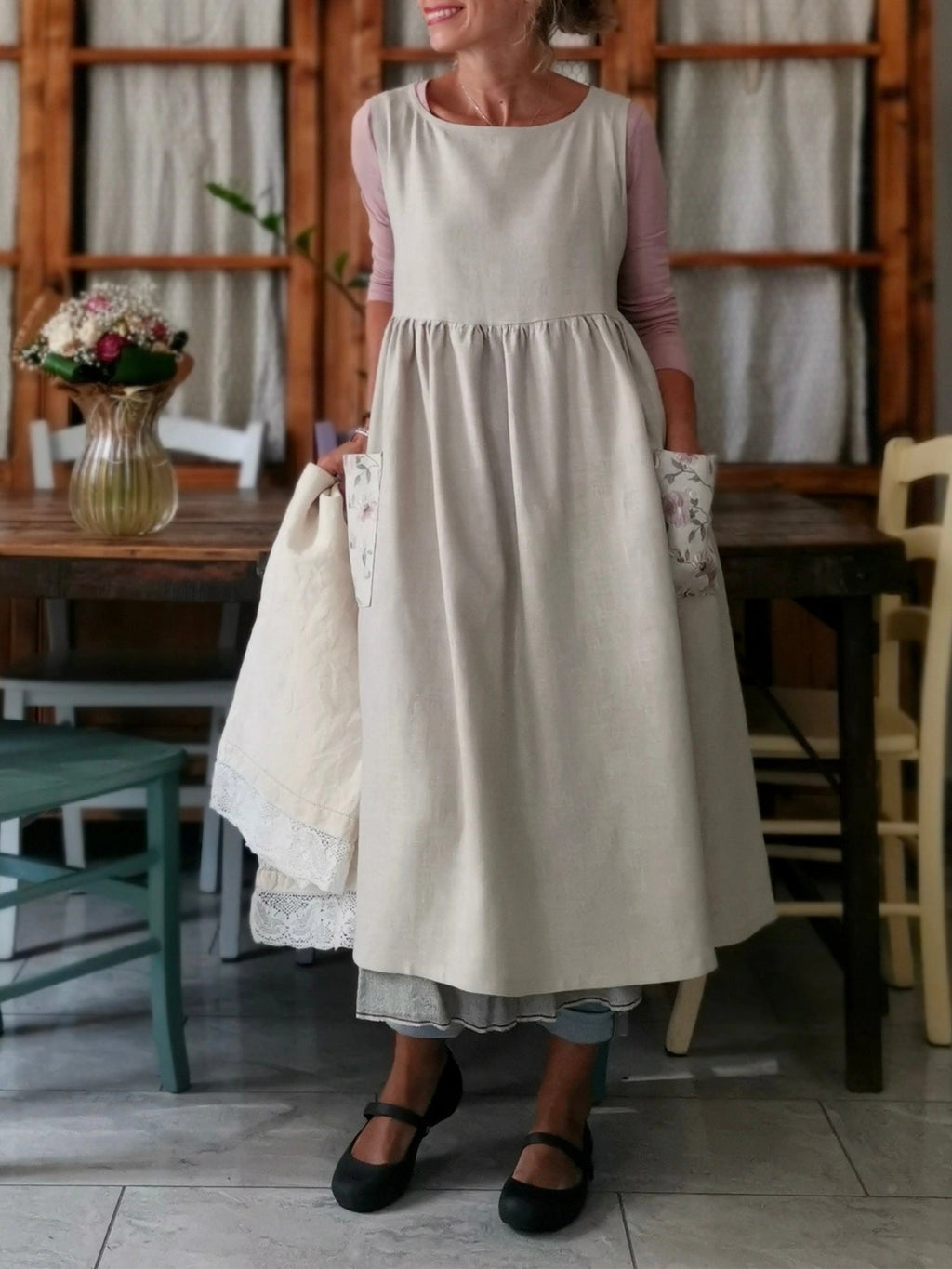 Beige Apron with Rose Details