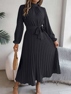 Women's Stand-up Collar Long-sleeved Lace Up Pleated Dress