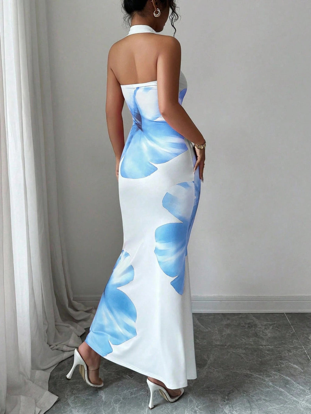 Elegant Halter-neck Floral-print Bodycon Dress